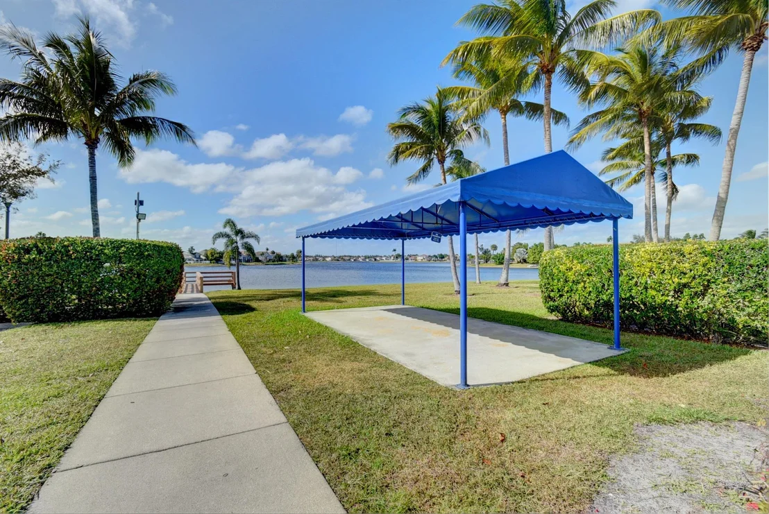 Photo of 7585 Thornlee Drive