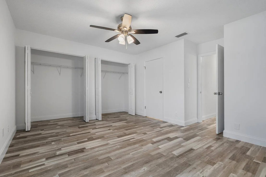 Photo of 6127 Elsinore Circle