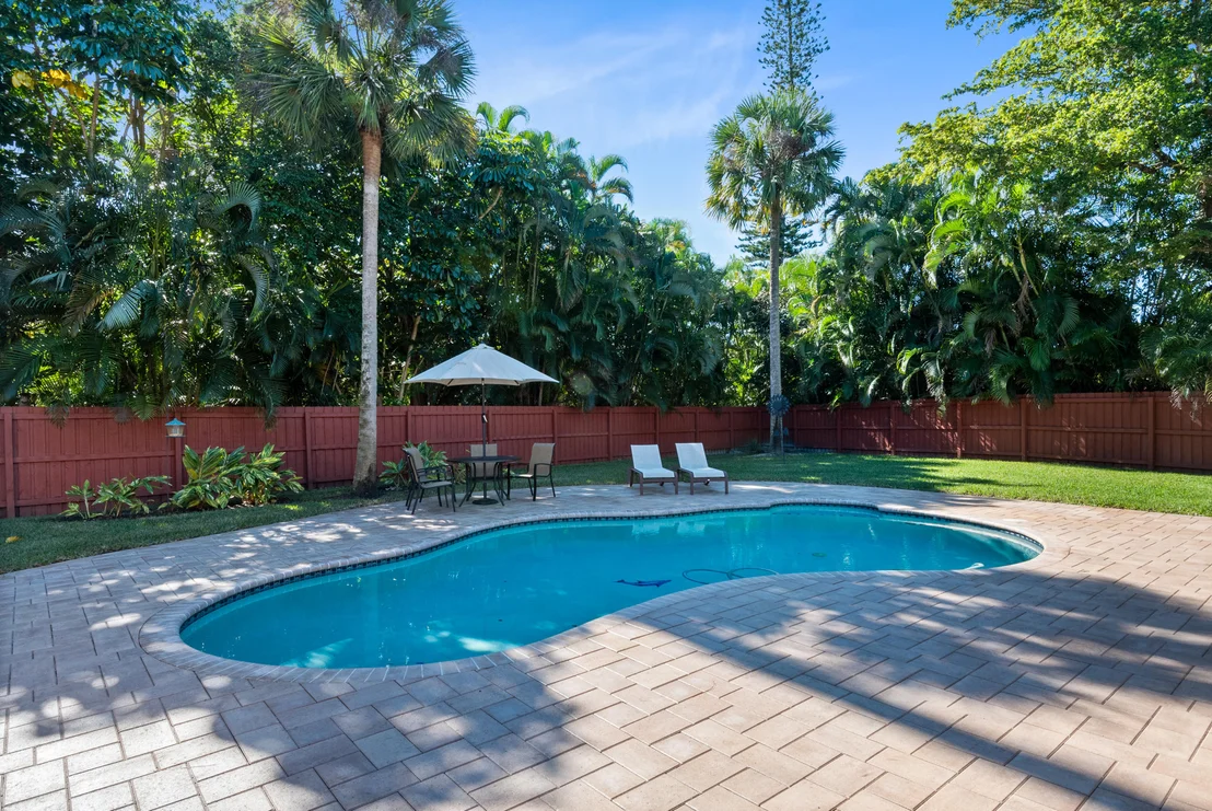 Photo of 12688 Pineacre Lane