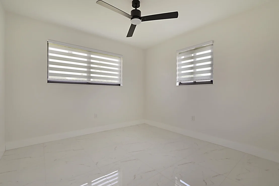 Photo of 421 FONTANA Drive