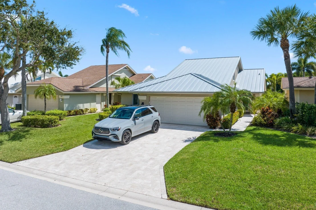 Photo of 215 Ridge Road