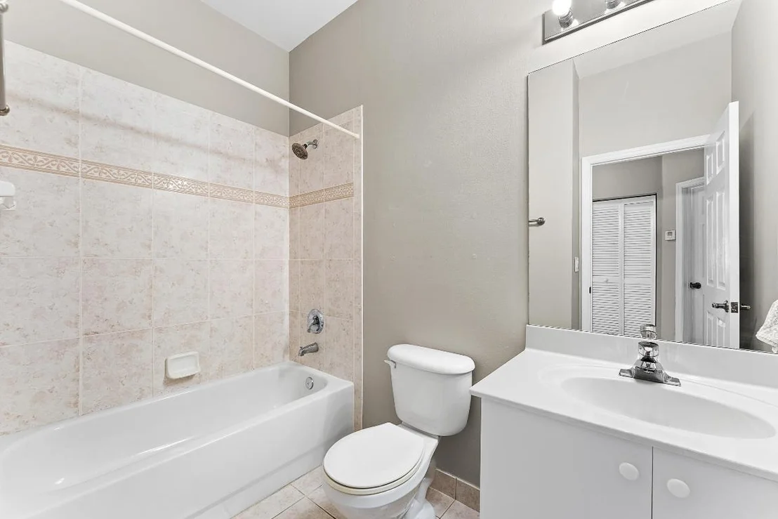 Photo of Unit C at 115 Lighthouse Circle