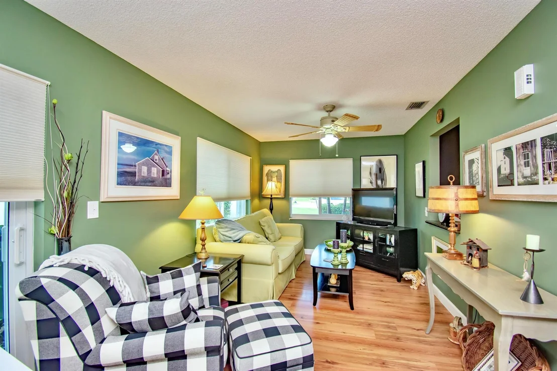 Photo of 6357 Stanley Lane
