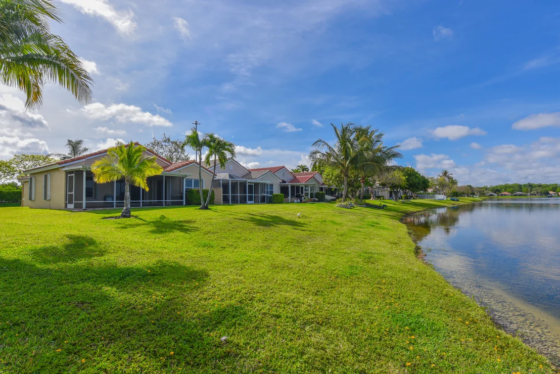 Photo of 3648 Coco Lake Drive