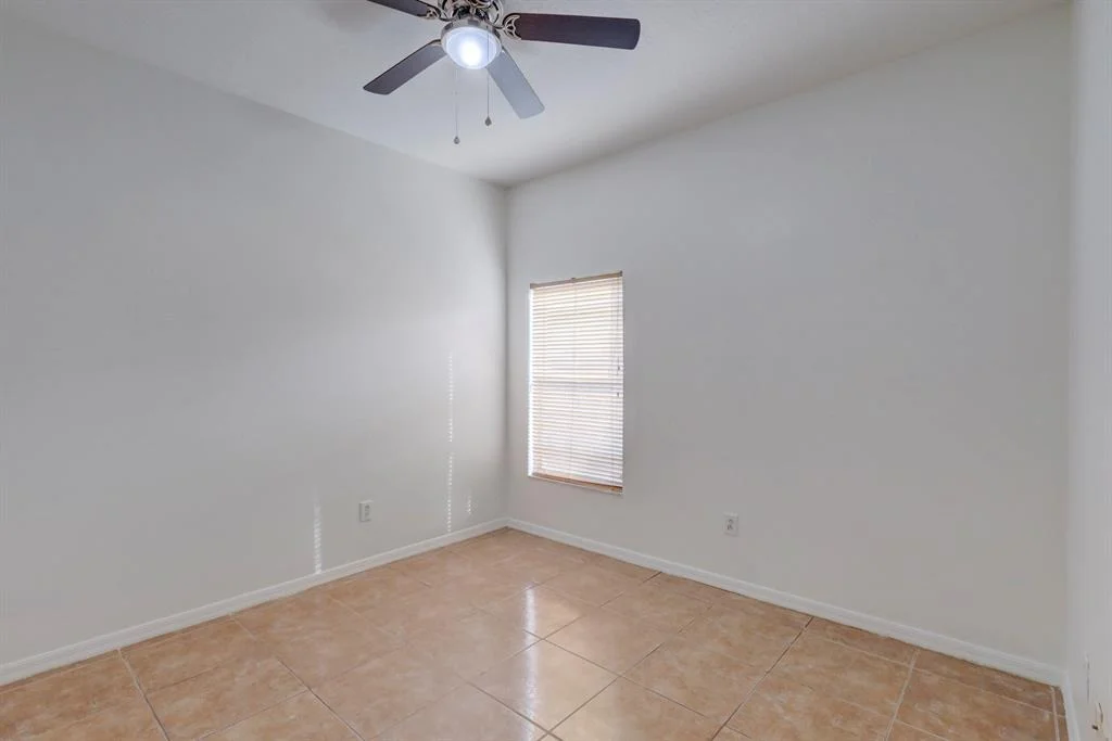 Photo of 610 Maple Point Drive