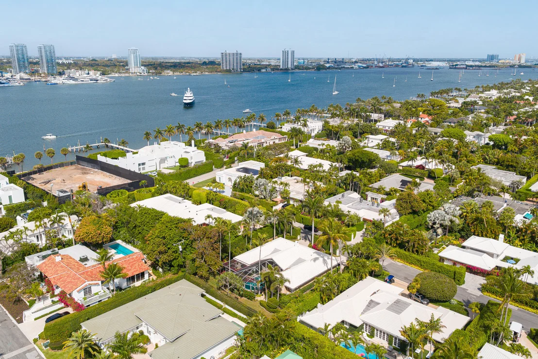 Photo of 280 Tradewind Drive