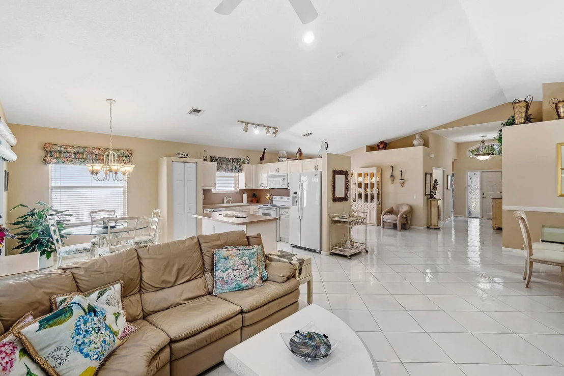 Photo of 9779 Lemonwood Drive