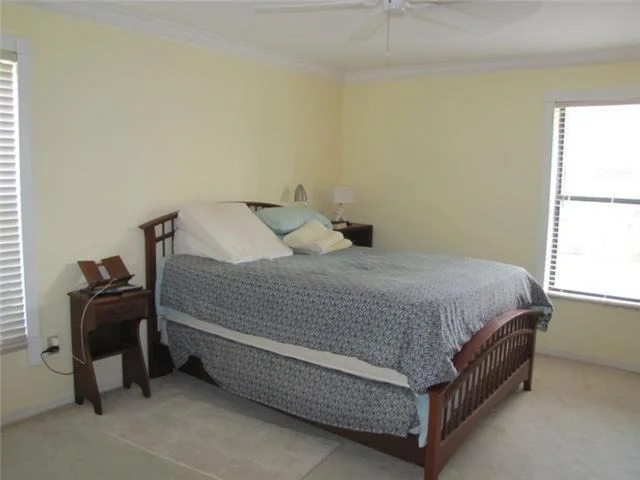 Photo of 916 Daffodil Drive