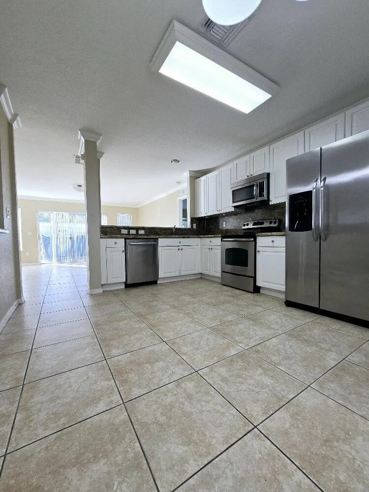 Photo of 321 NW 17th Avenue