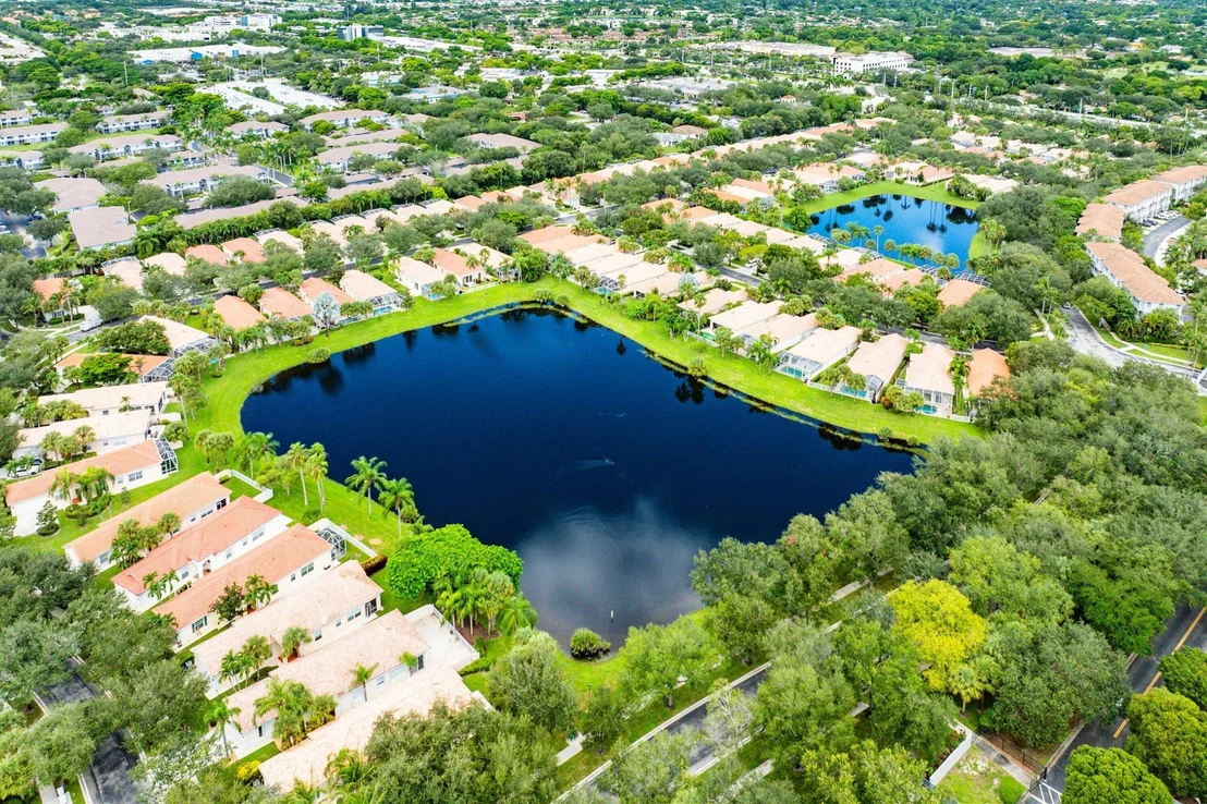 Photo of 2048 Valencia Drive