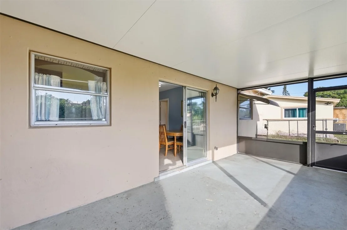Photo of 4030 NW 3rd Way