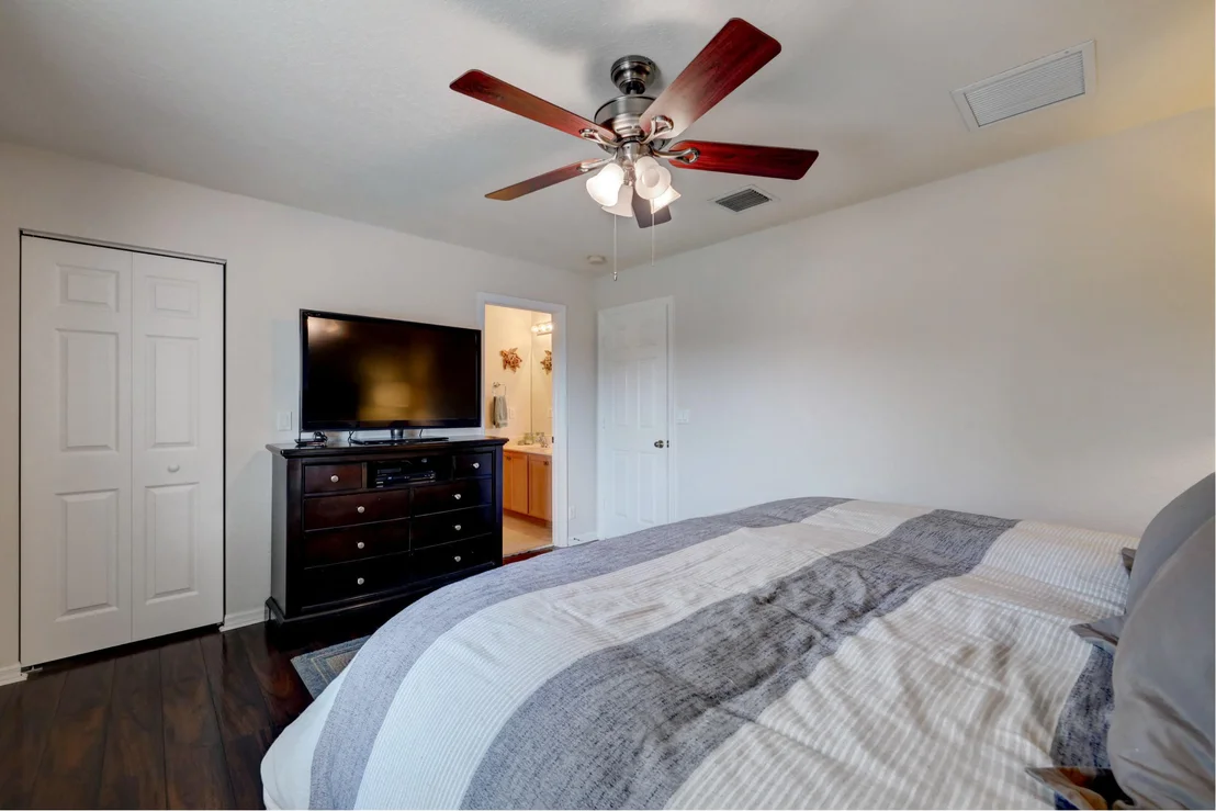 Photo of 4843 SE Duval Drive