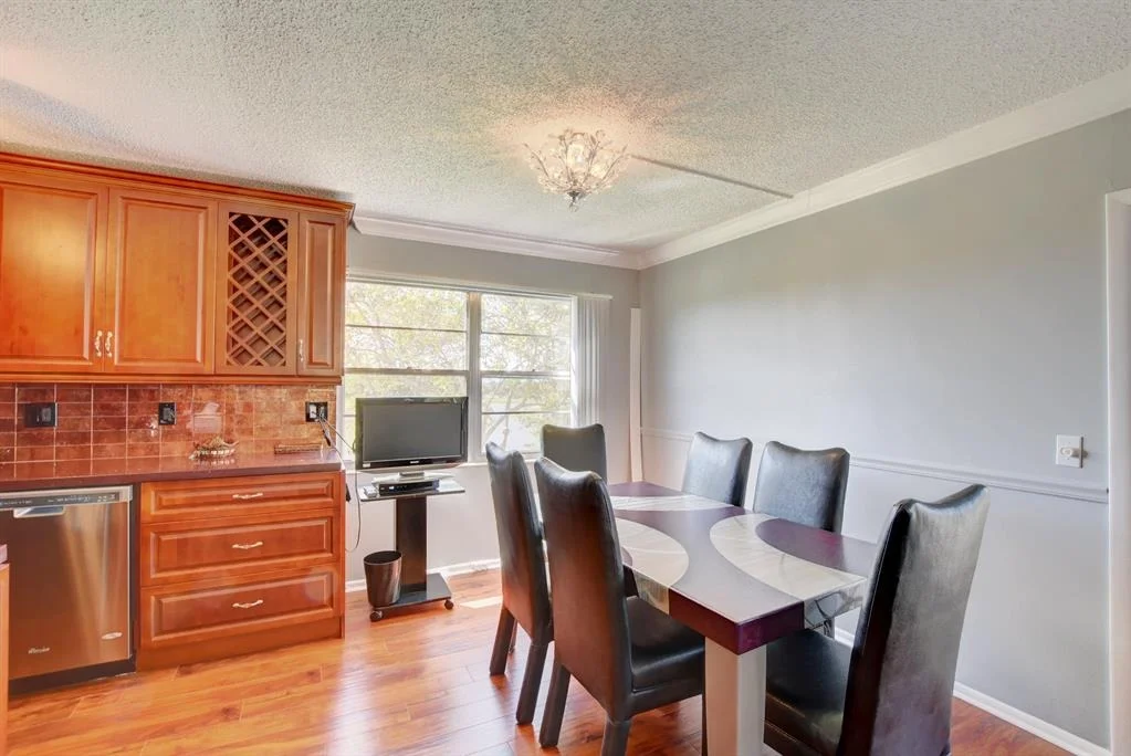 Photo of 3061 Cornwall D