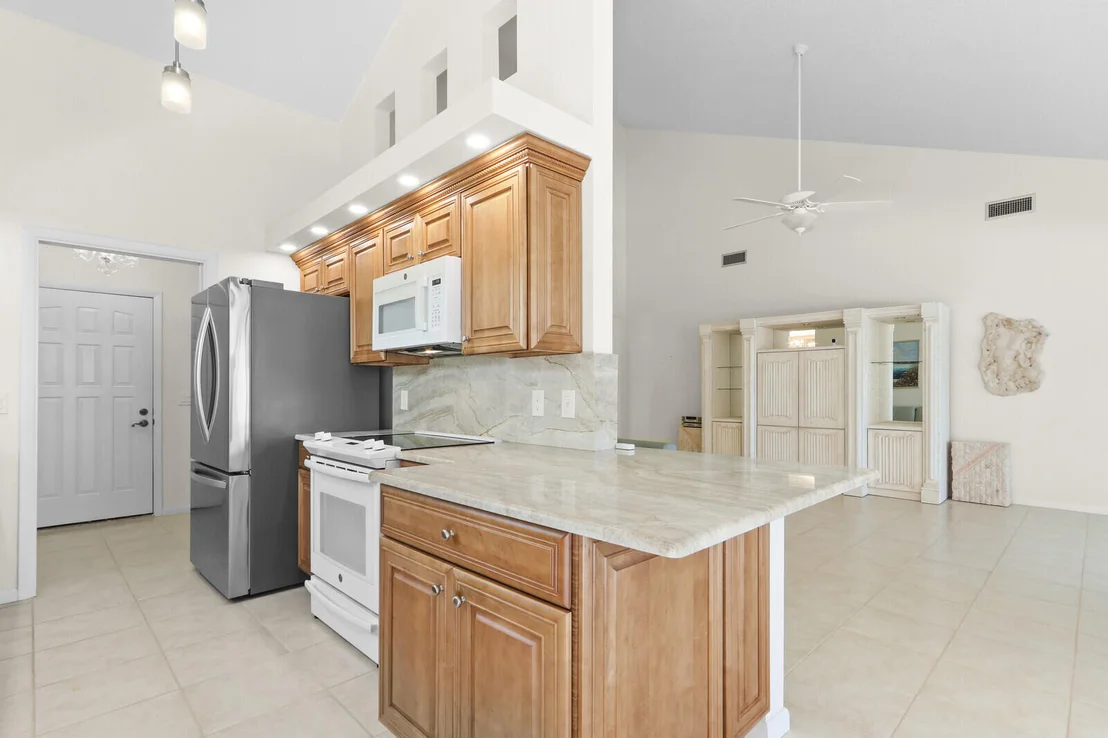 Photo of 327 Ridge Road