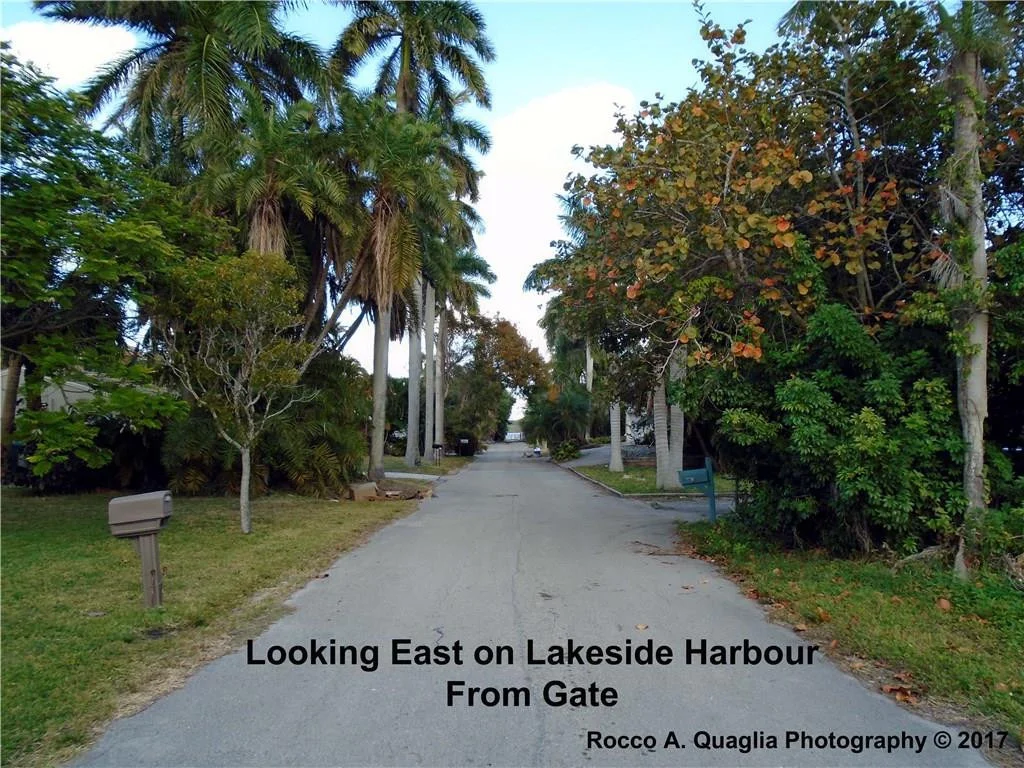 Photo of 605 Lakeside Harbour