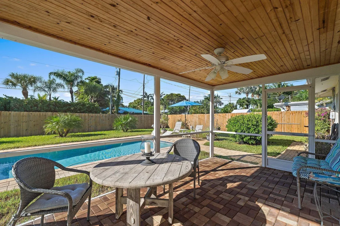 Photo of 372 Franklin Road