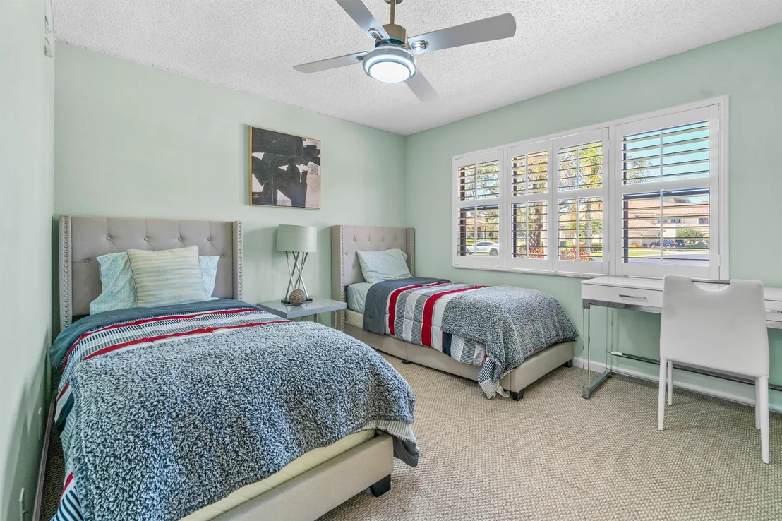 Photo of 900 Windermere Way