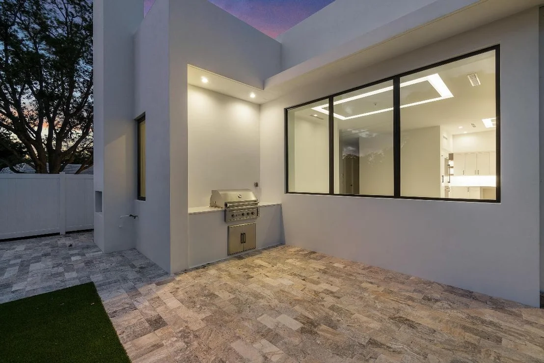 Photo of 10 Coconut Road