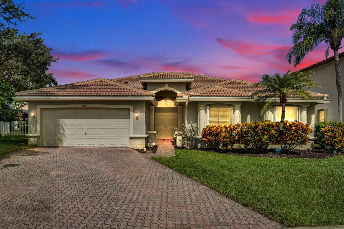 Photo of 5886 Bay Hill Circle