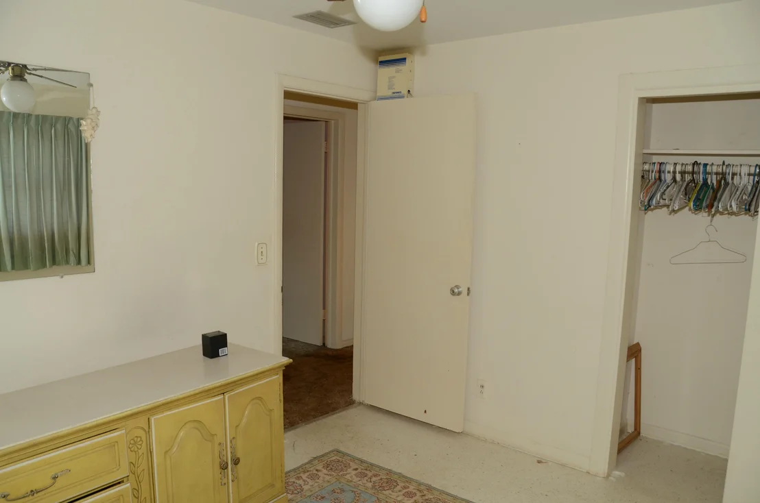 Photo of 685 Marshall Road