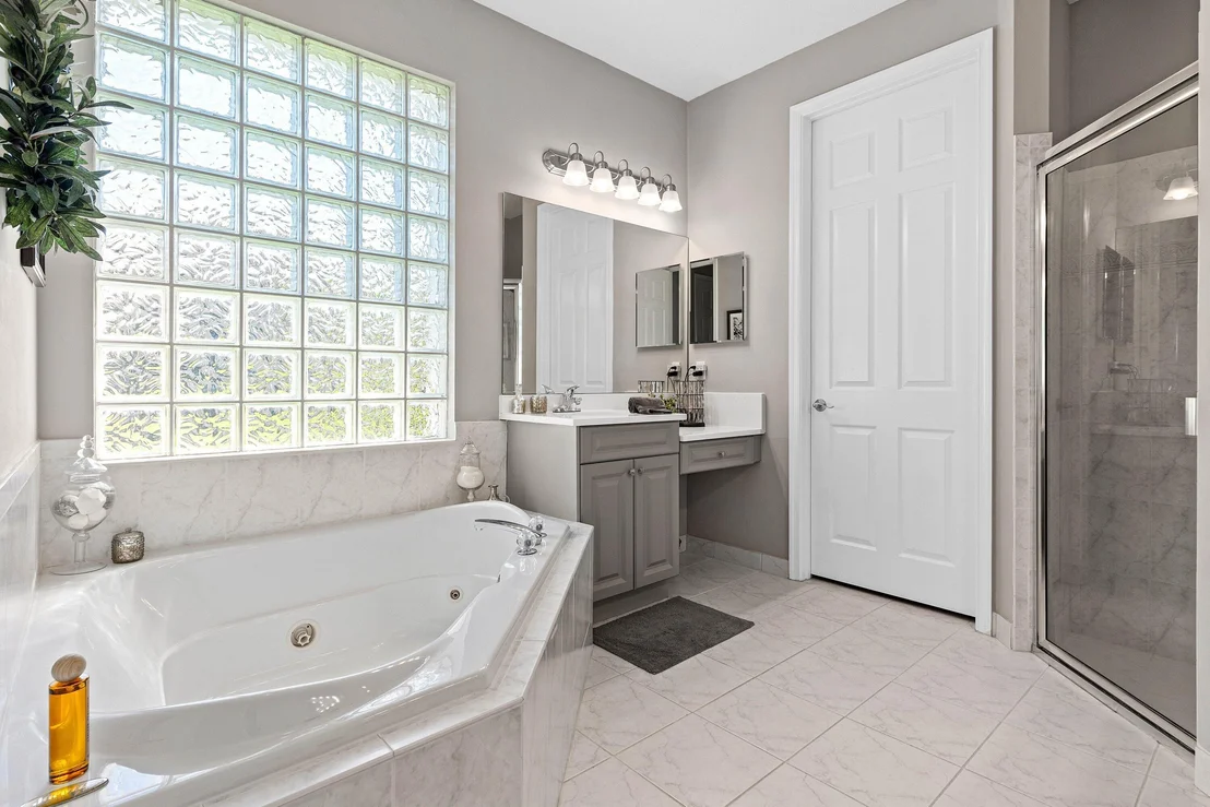 Photo of 9121 Bay Point Circle