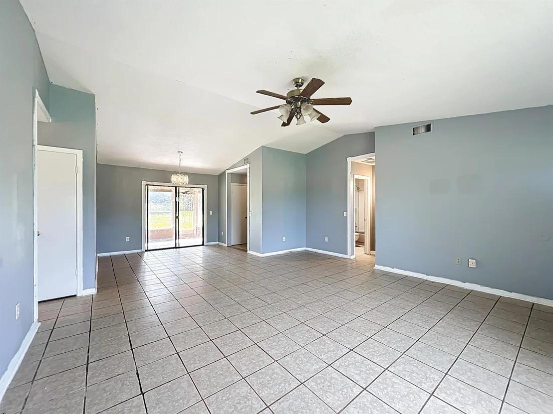 Photo of 50 Cedar Road