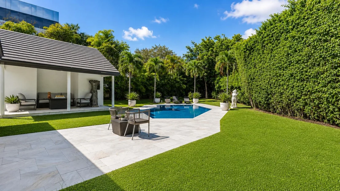Photo of 501 Sandpiper Way