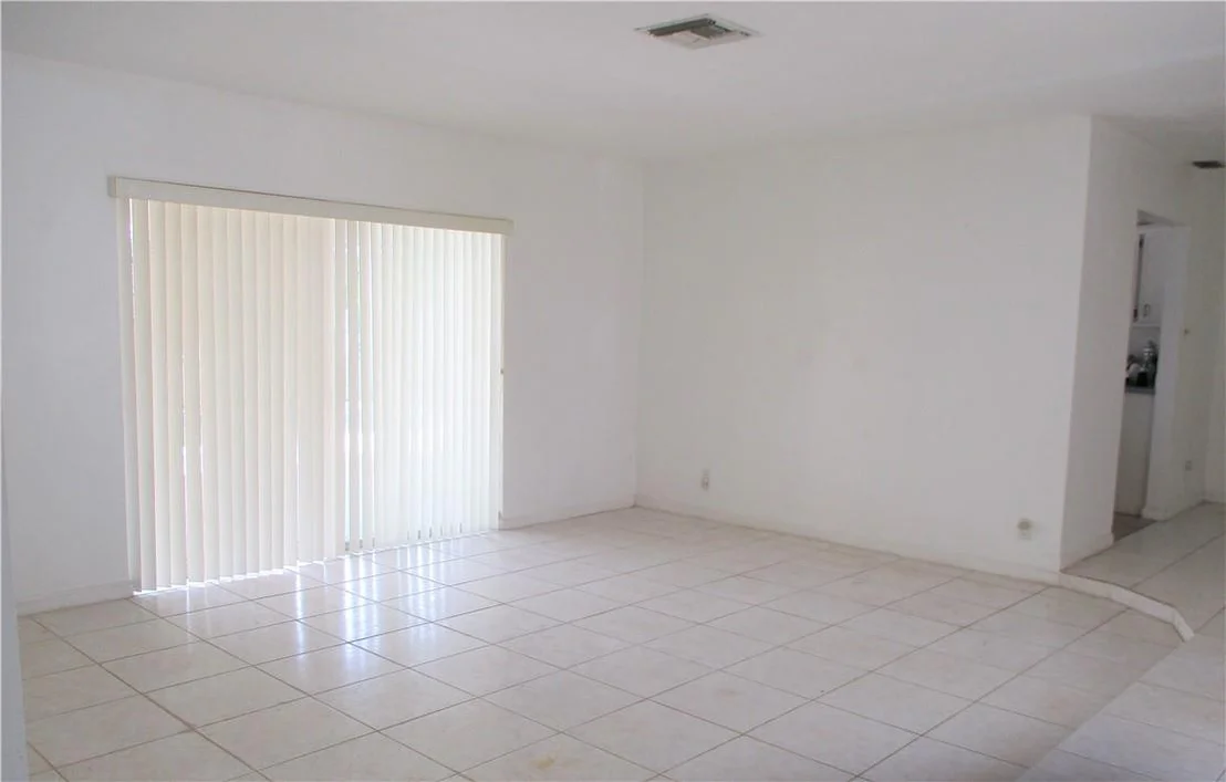 Photo of 6972 NW 1st Street