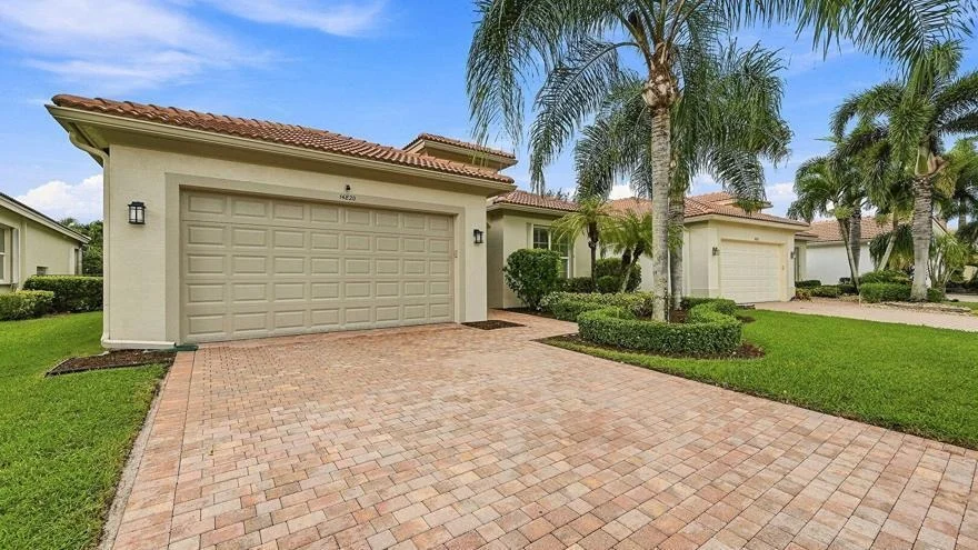Photo of 14820 Strand Lane