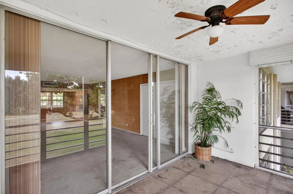 Photo of Unit 204A at 800 Cypress Boulevard