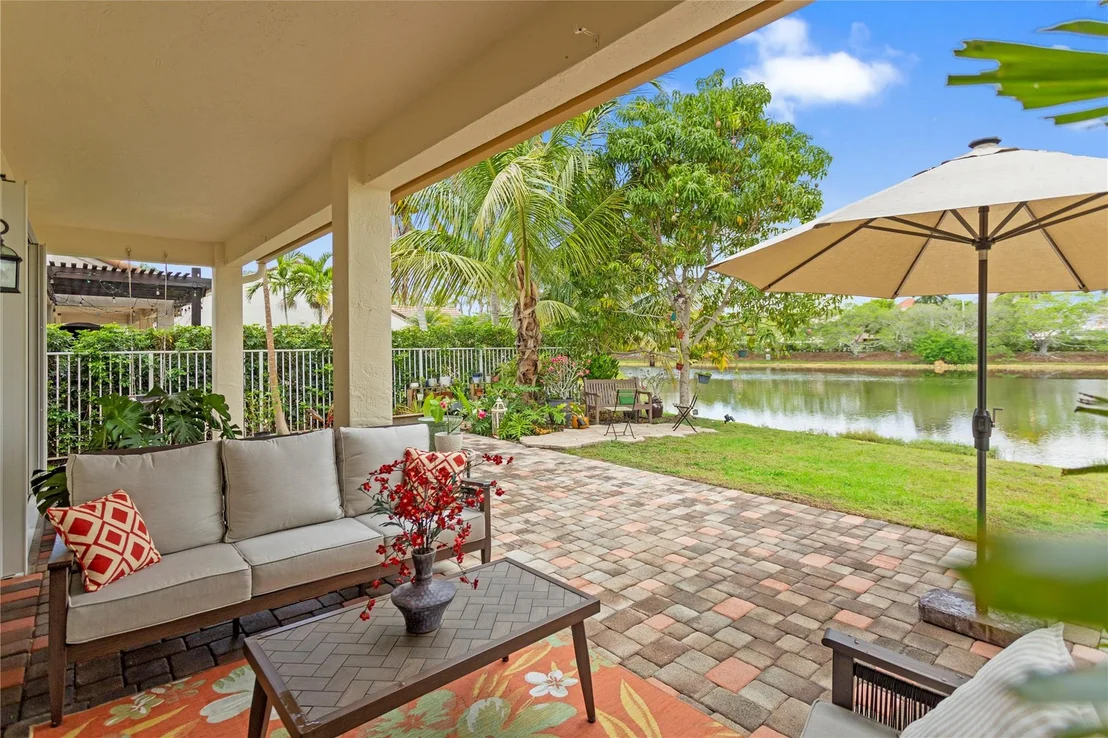 Photo of 372 Carrington Drive