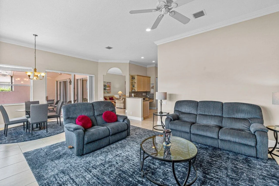 Photo of 6640 Catania Drive