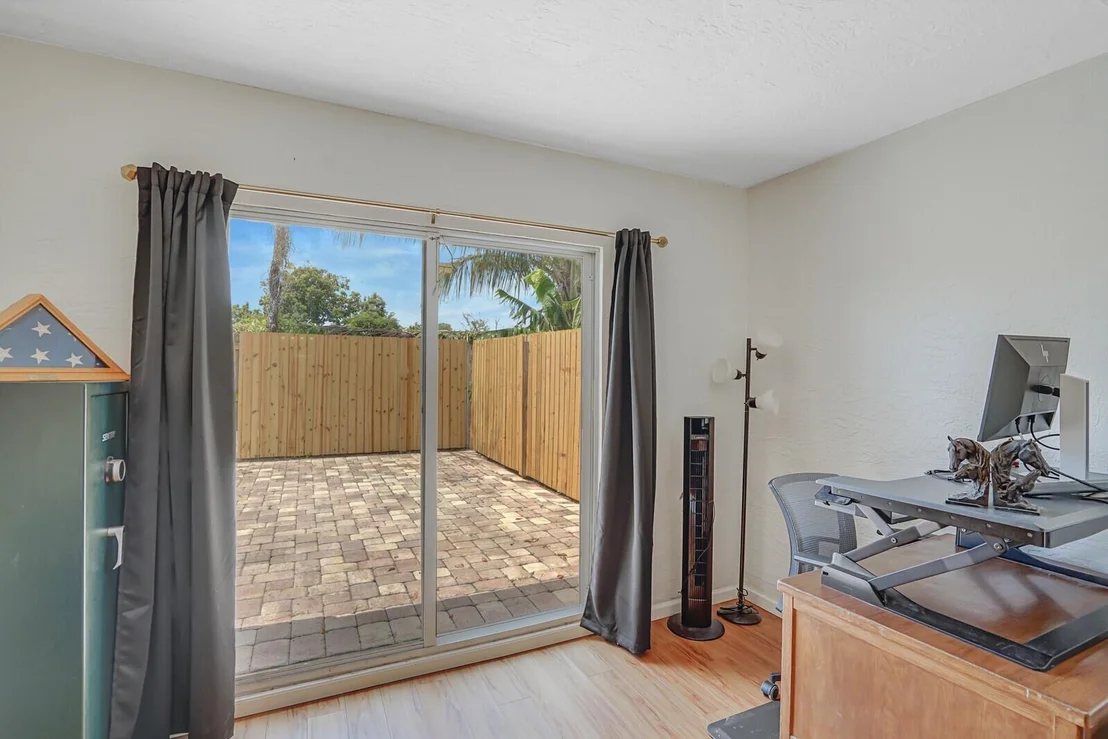 Photo of 5836 Azalea Circle