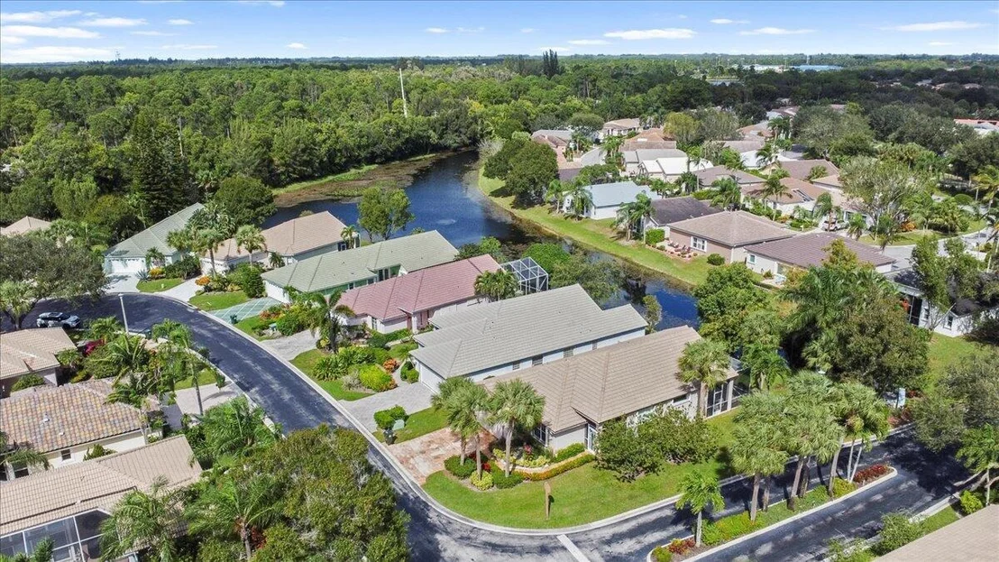 Photo of 2868 Waters Edge Circle