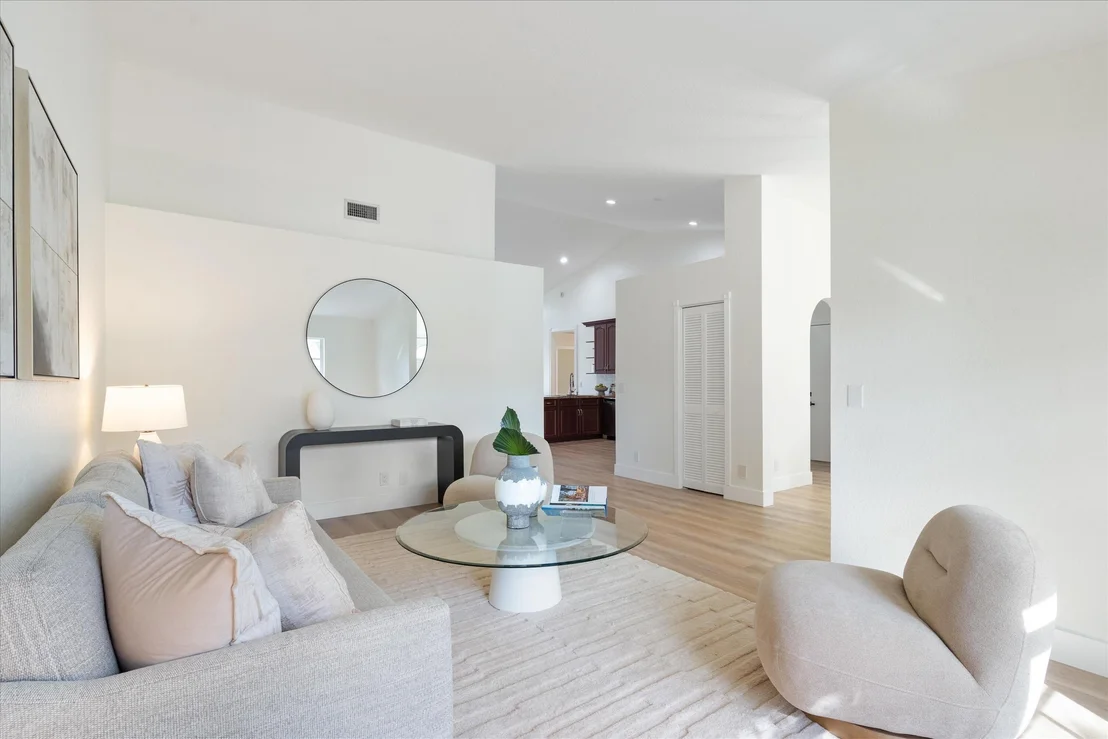 Photo of 18208 Clear Brook Circle