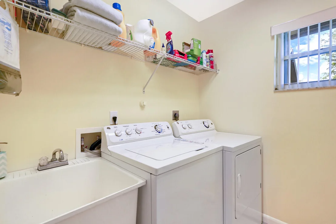 Photo of 12871 Upper Cove Drive