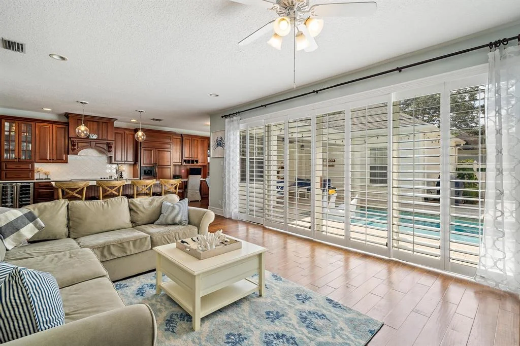 Photo of 120 Date Palm Drive