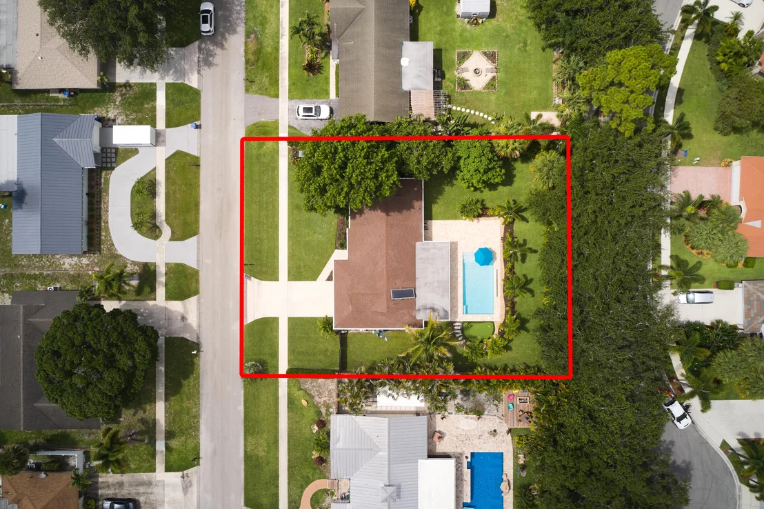 Photo of 304 Circle W