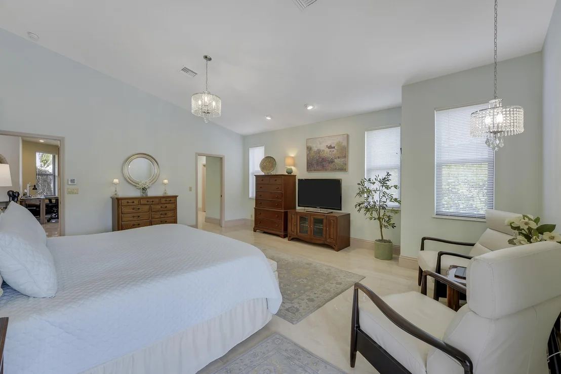 Photo of 7762 La Corniche Circle