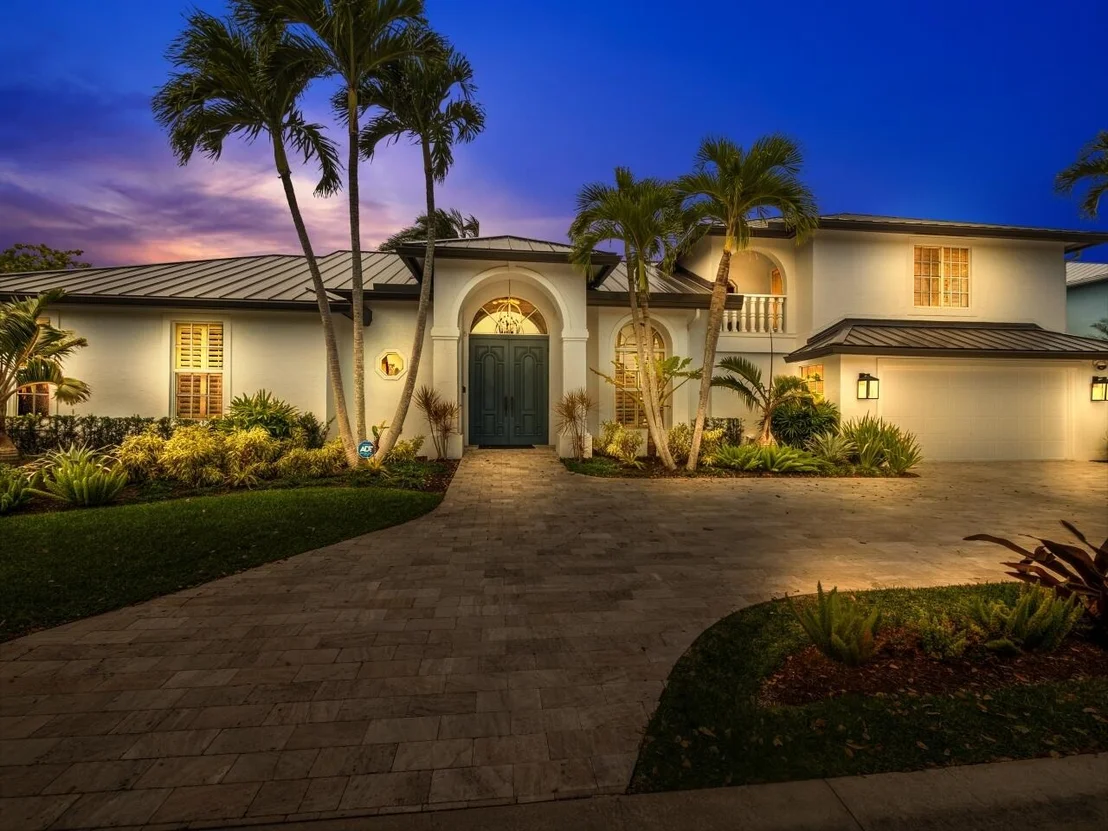 Photo of 118 Lands End Way