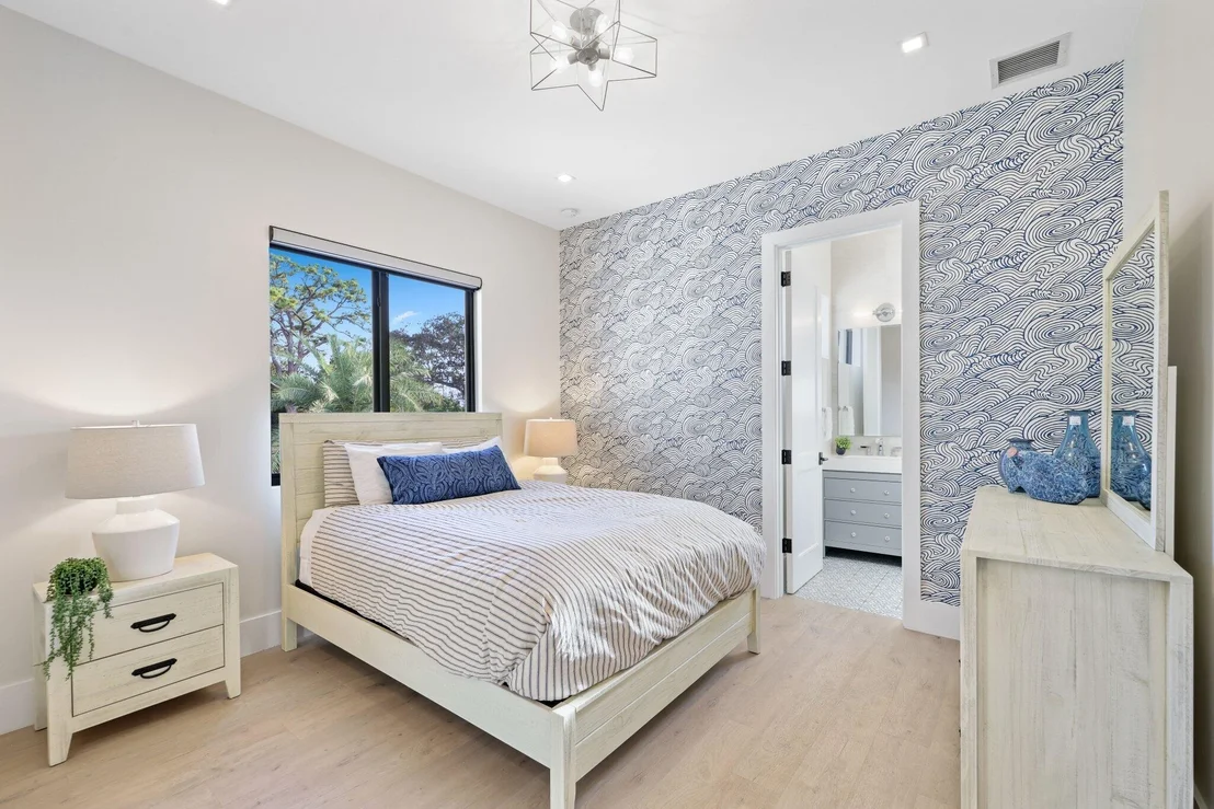 Photo of 525 Whispering Pines Road