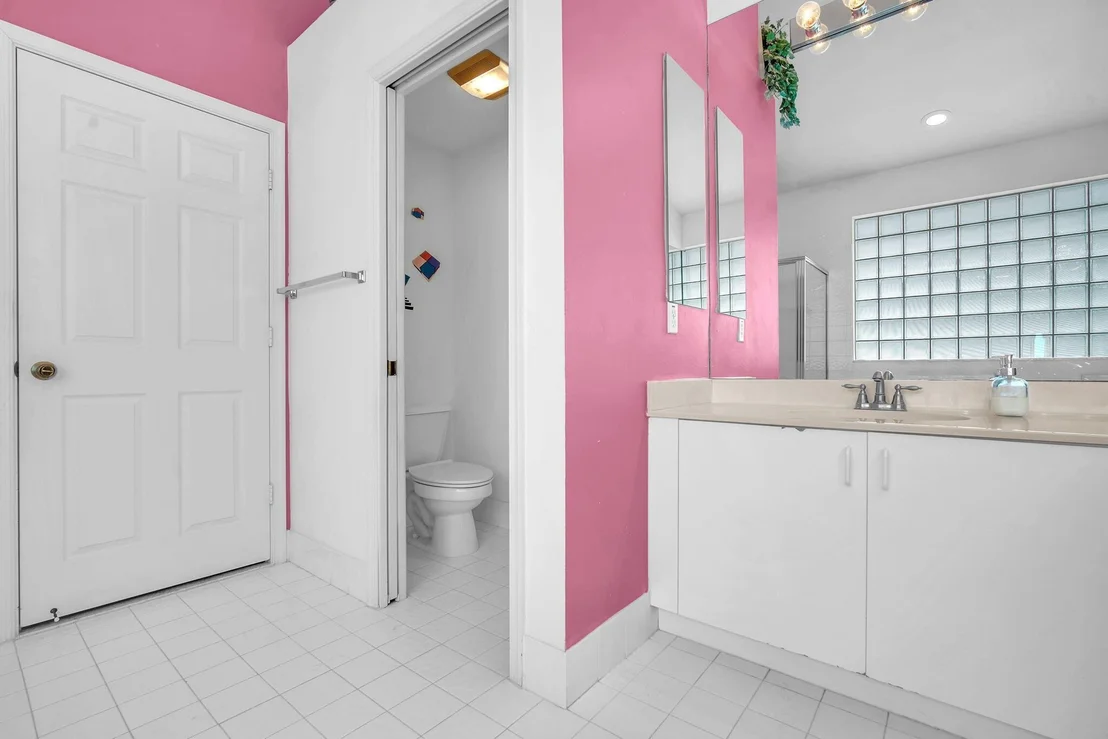 Photo of 7627 Thornlee Drive