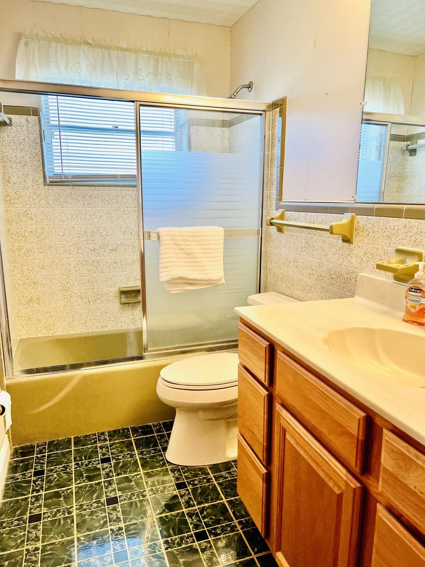 Photo of 1303 SE 8th Avenue