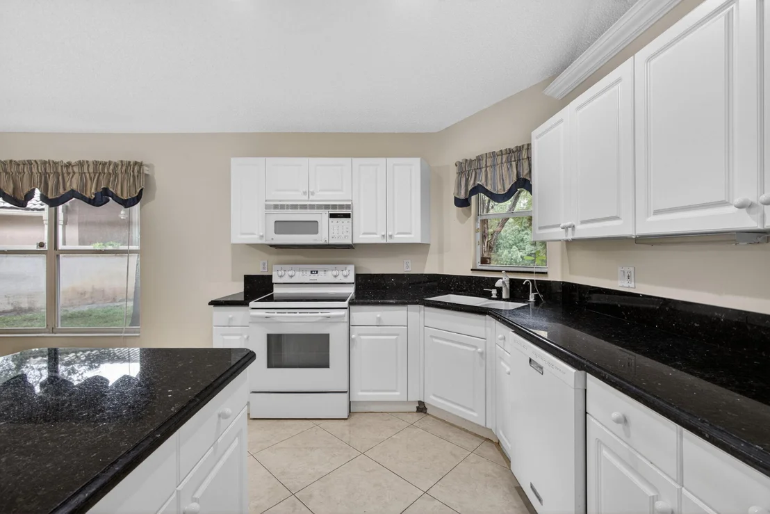 Photo of 2860 Waters Edge Circle