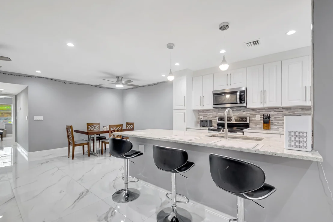 Photo of Unit B at 14010 Nesting Way
