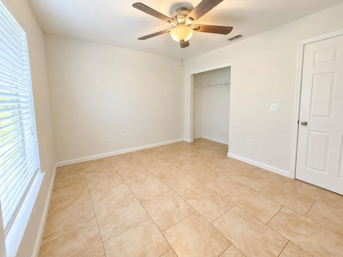 Photo of 5248 SE 42ND Trace