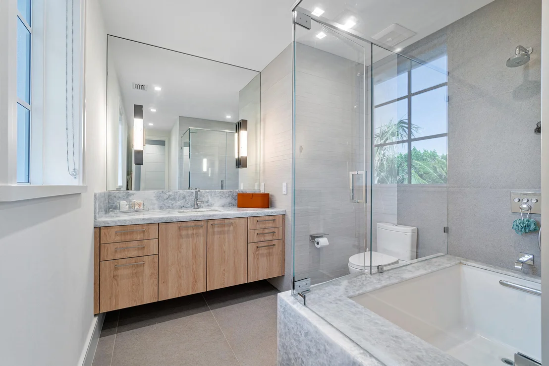 Photo of 3565 N Ocean Boulevard
