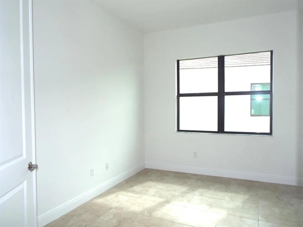 Photo of 15968 Key Biscayne Lane
