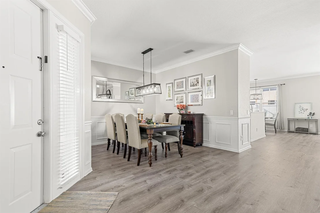 Photo of 5082 Starblaze Drive