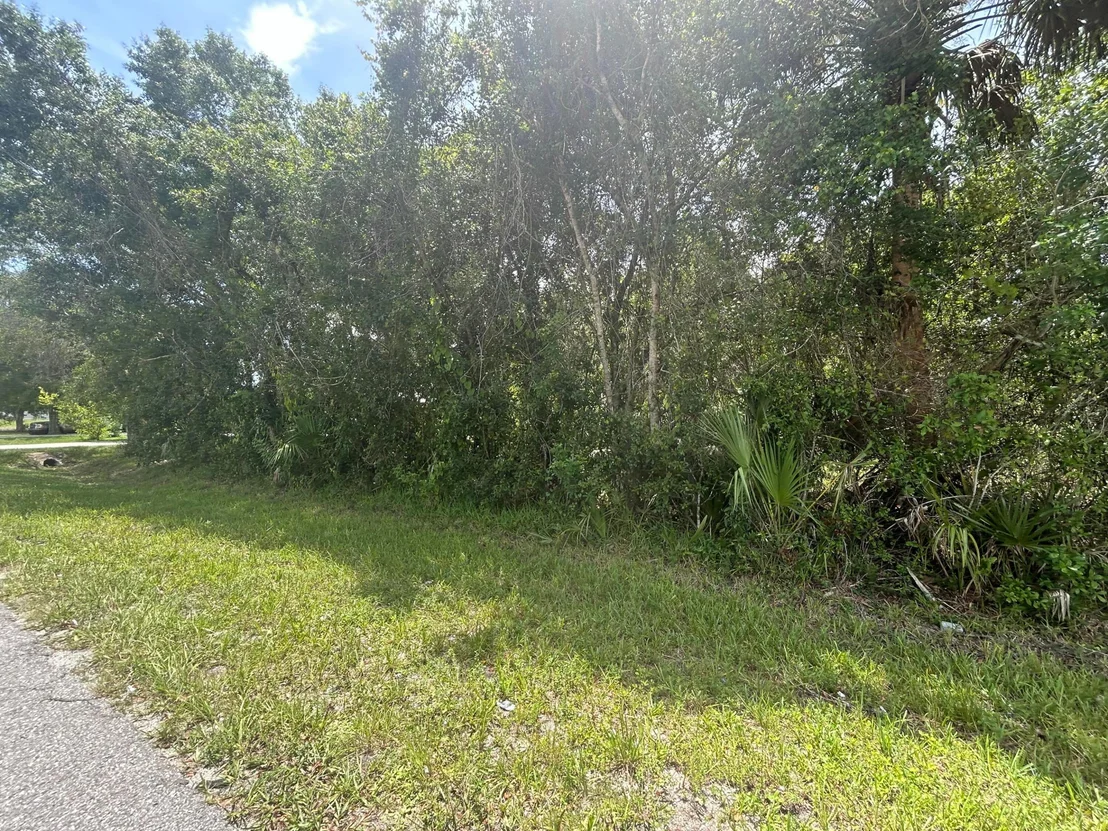 Photo of 3489 NW 34TH Avenue